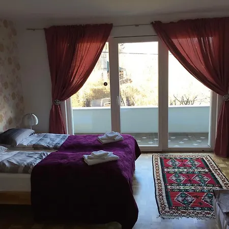 Апартаменты Lovely